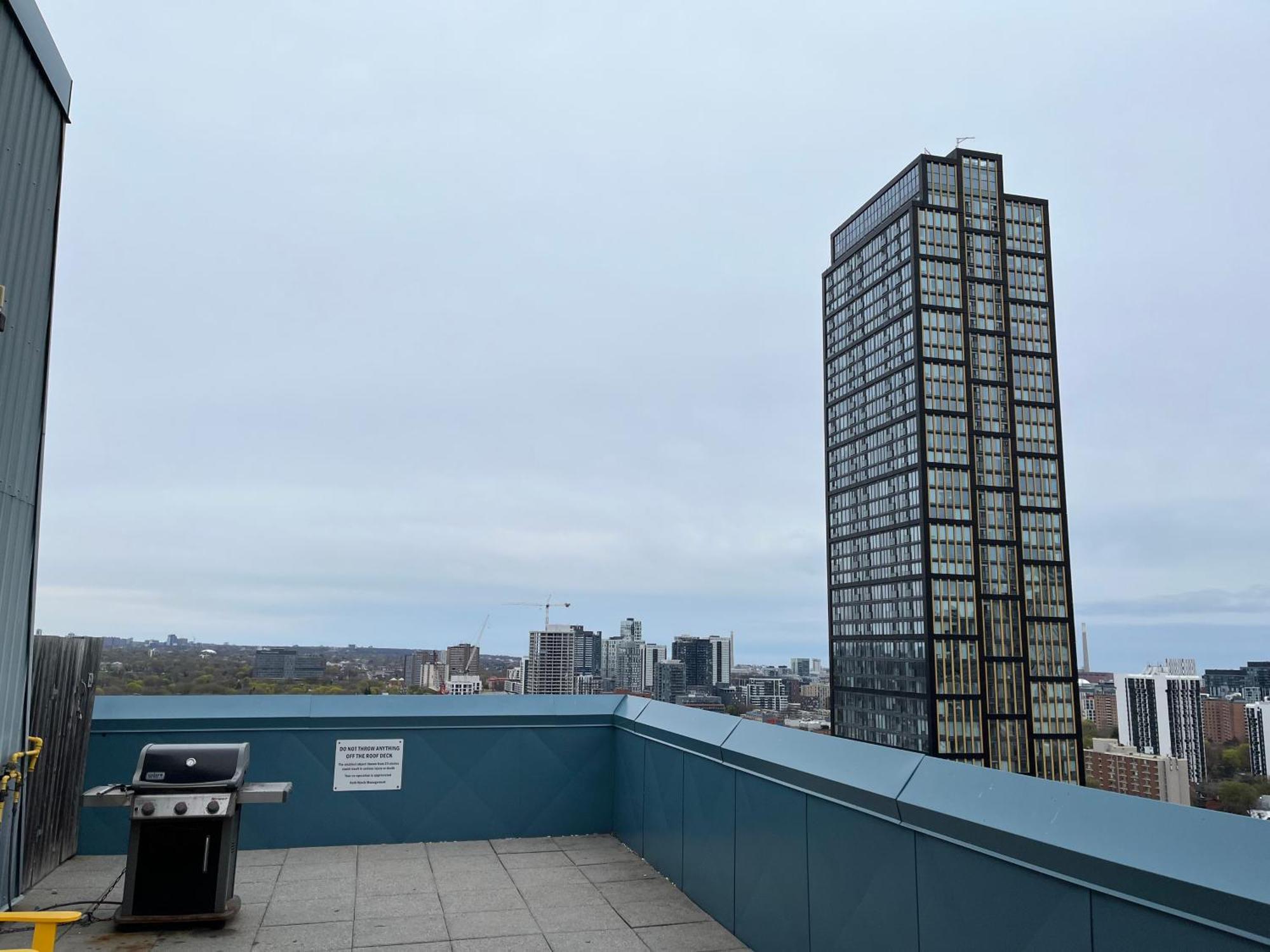 Neill Wycik Hotel 多伦多 外观 照片